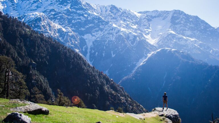 Read more about the article Why Dharamshala is the Best Place for a Peaceful Getaway