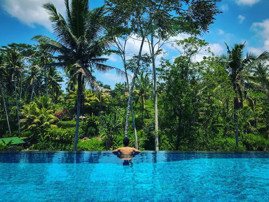 You are currently viewing Honeymooners’ Paradise: Crafting the Perfect Delhi to Bali Romantic Getaway